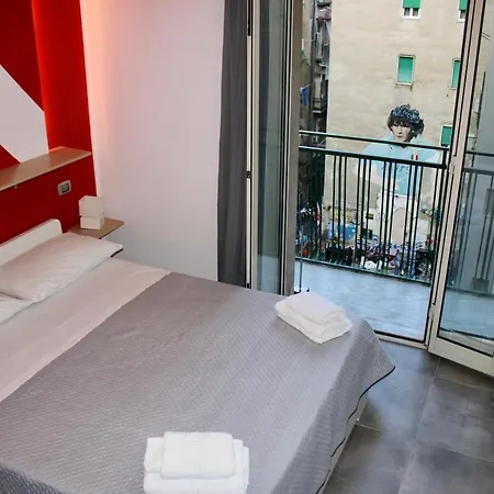 לינה וארוחת בוקר I Murales נאפולי